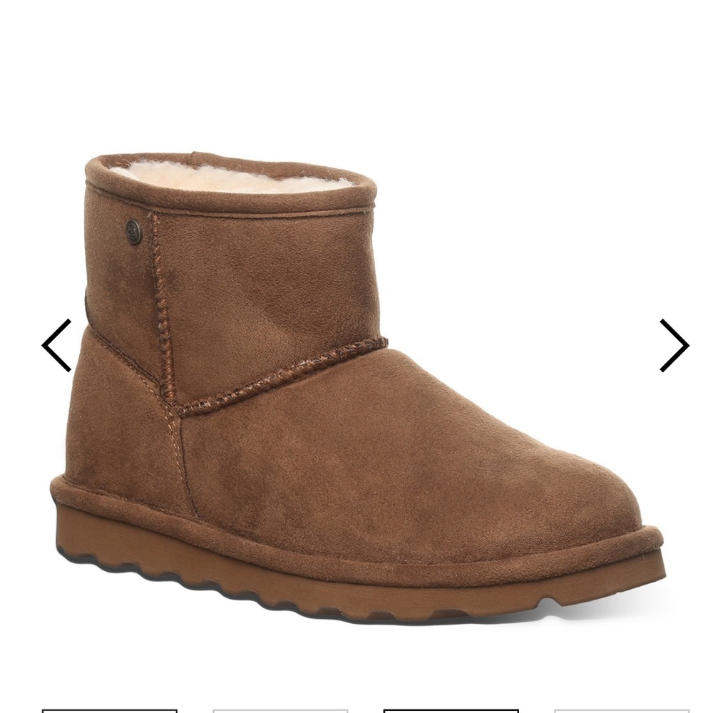 Alyssa Vegan BearPaw hickory boot size 9